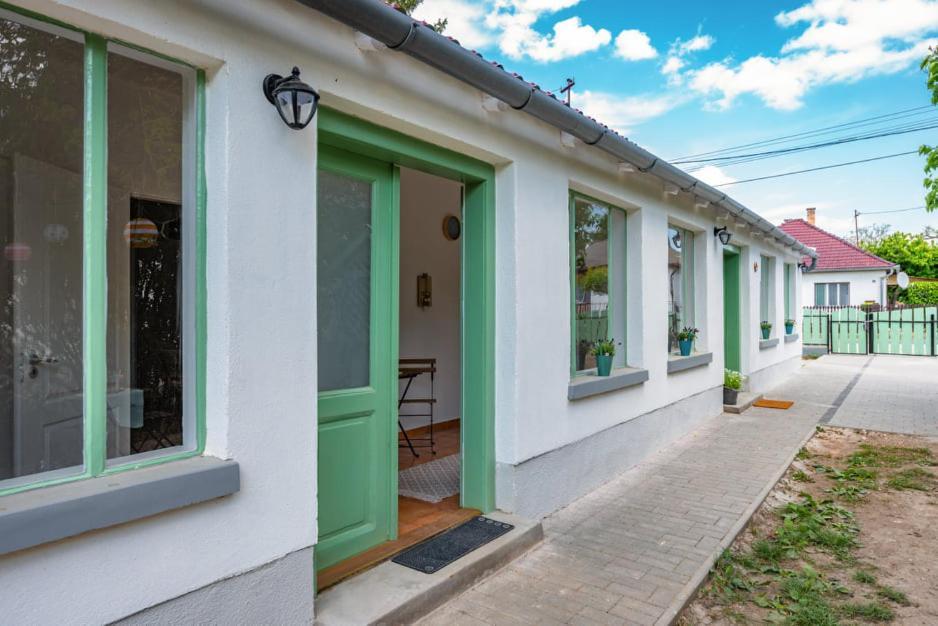 Dobo13 Apartment Balatonboglar Exterior photo